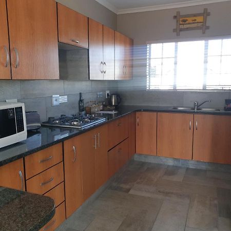 Rudman Townhouses - Family Apartment Boksburg Ngoại thất bức ảnh